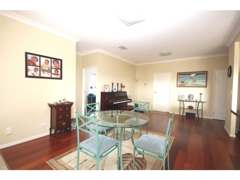 21 Edwin Street, Kuraby QLD 4112