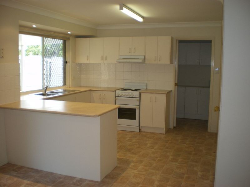 160 Rubicon Crescent, Kuraby QLD 4112