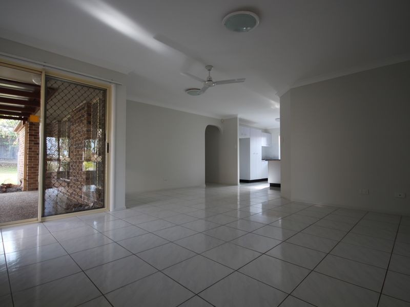 17 Allarton Street, Coopers Plains QLD 4108