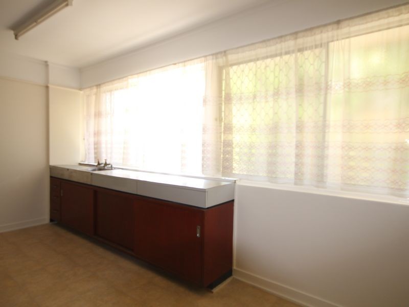 4/51 Dean Street, Toowong QLD 4066