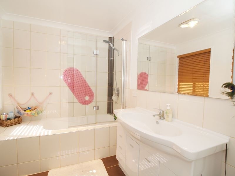 61 Calliope Street, Runcorn QLD 4113