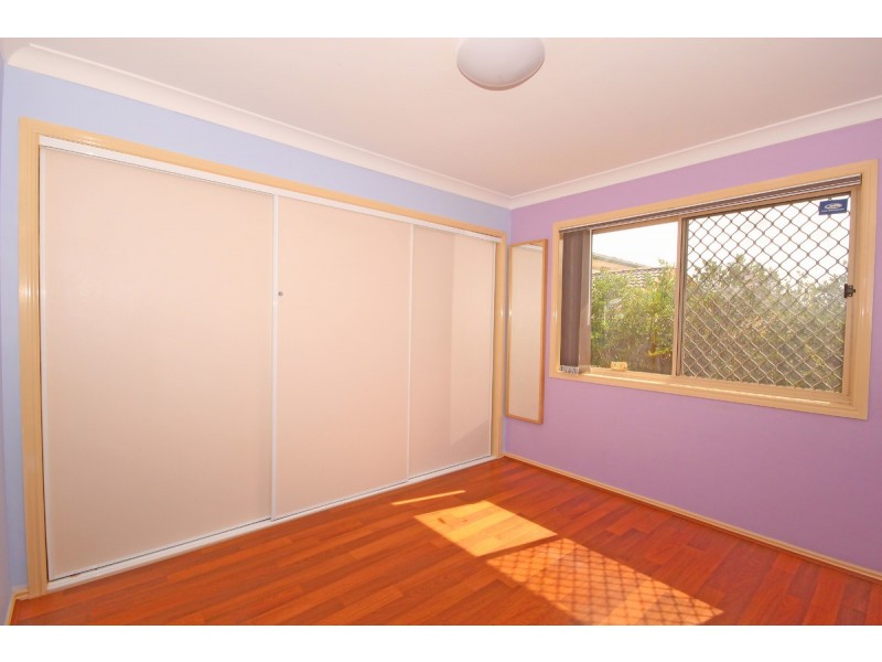 22 Somerset Place, Parkinson QLD 4115