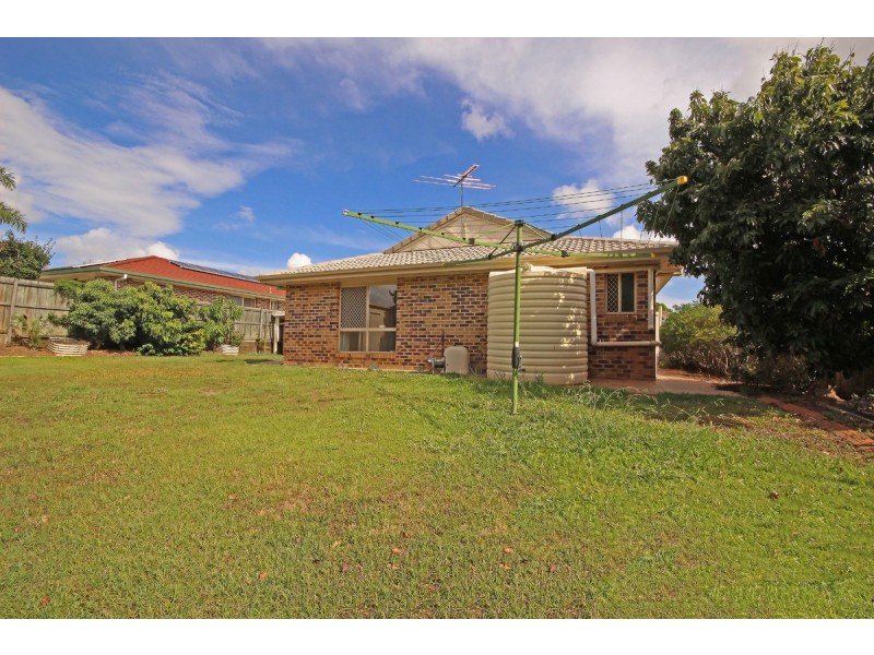 22 Somerset Place, Parkinson QLD 4115