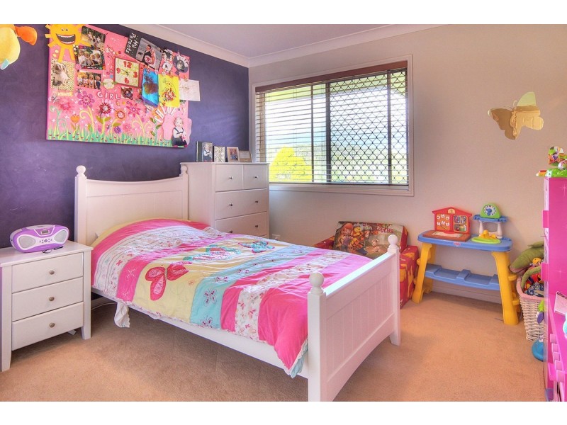 66 Lancaster Circuit, Stretton QLD 4116