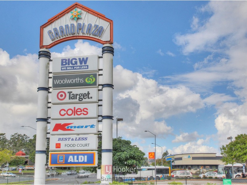 43 Blackwell Street, Hillcrest QLD 4118