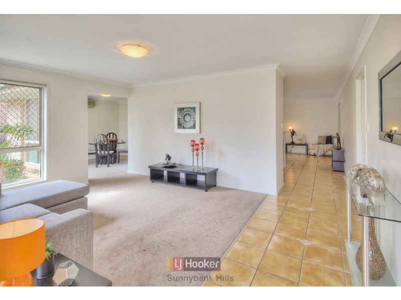 46 Pinedale Crescent, Parkinson QLD 4115