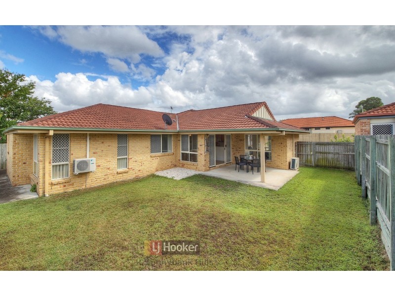 46 Pinedale Crescent, Parkinson QLD 4115