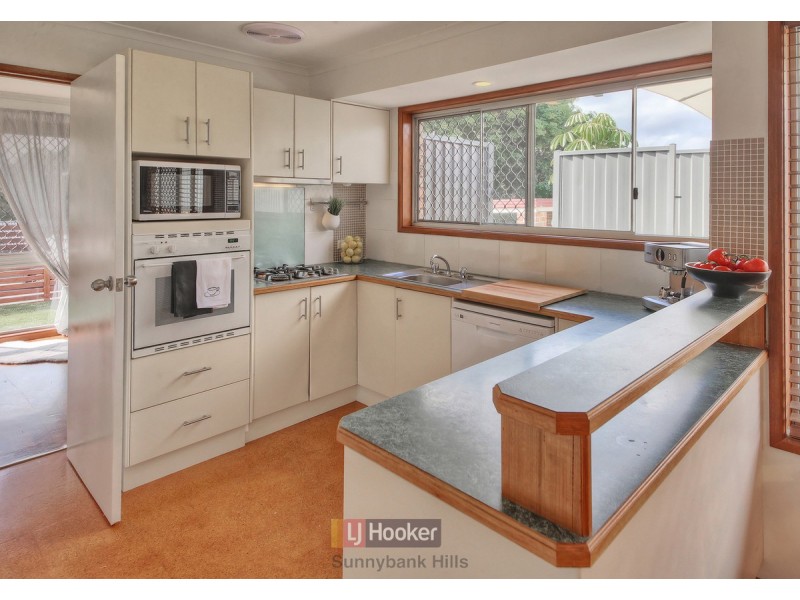 57 Calliope Street, Runcorn QLD 4113