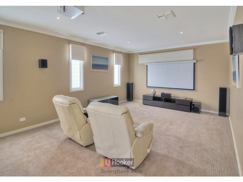 32 Windward Place, Jacobs Well QLD 4208