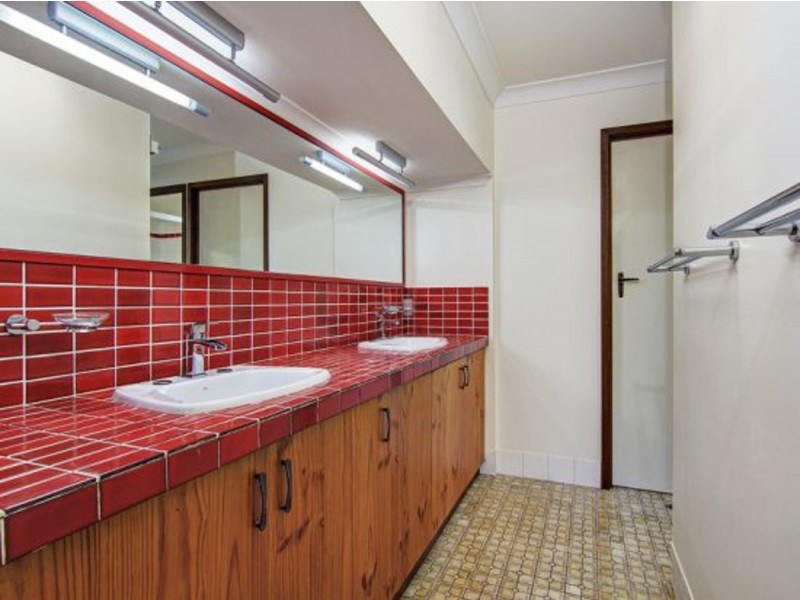 44 Romulus Street, Robertson QLD 4109