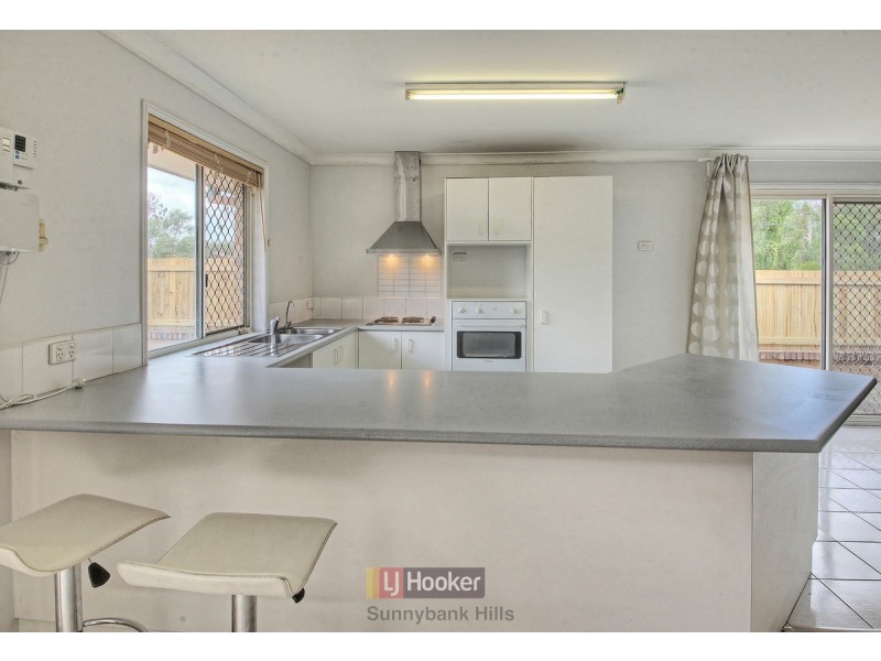 10 Tuberose Place, Calamvale QLD 4116