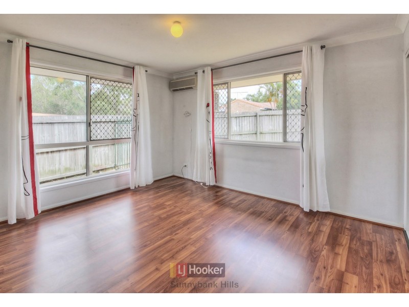 10 Tuberose Place, Calamvale QLD 4116