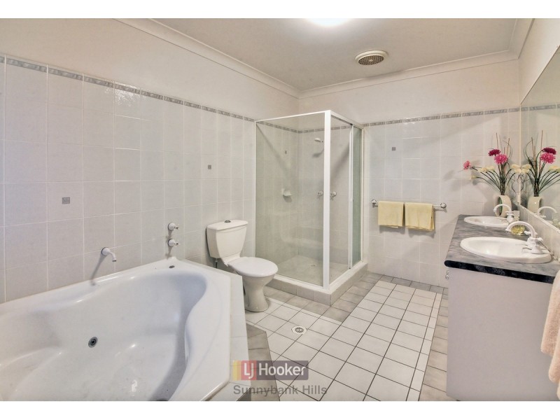 42 Cleveland Place, Stretton QLD 4116