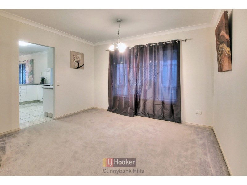 42 Cleveland Place, Stretton QLD 4116