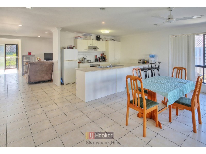 6 Equinox Street, Berrinba QLD 4117