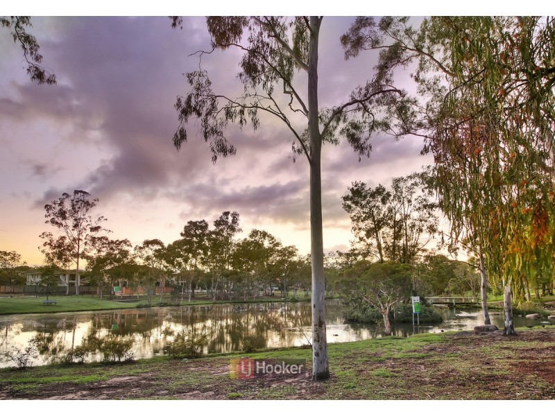 5 Argyle Place, Parkinson QLD 4115