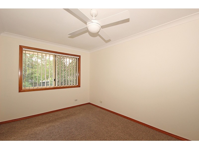 16 Taft Court, Stretton QLD 4116