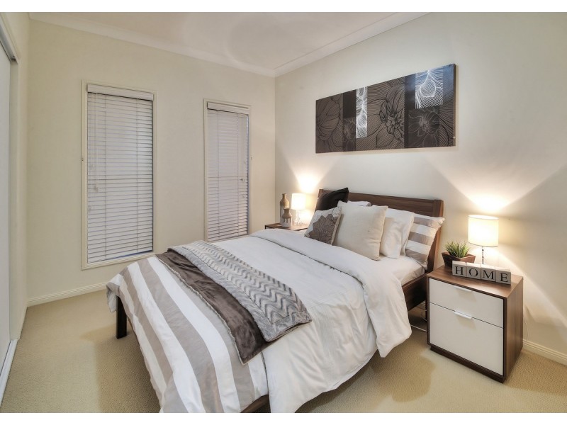 10 Lillydale Place, Calamvale QLD 4116