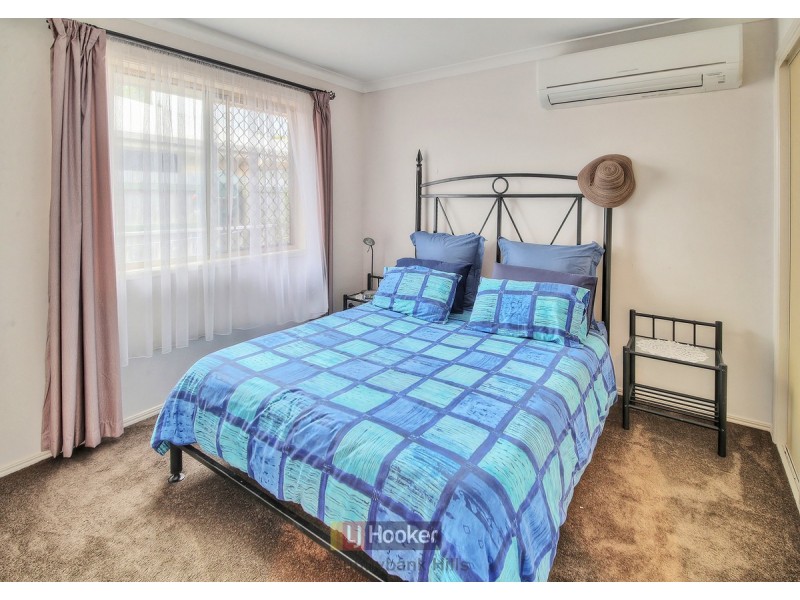 9 Innes Close, Parkinson QLD 4115