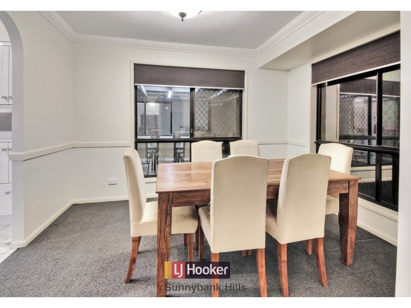 76 Golden Avenue, Calamvale QLD 4116