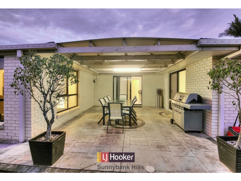 76 Golden Avenue, Calamvale QLD 4116