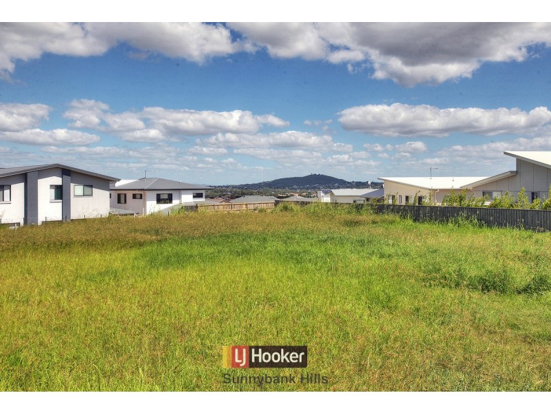 82 Ridgeview Street, Carindale QLD 4152