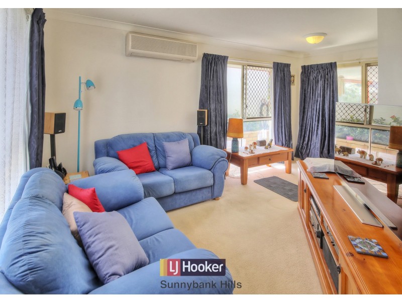 4 Cricket Street, Coopers Plains QLD 4108