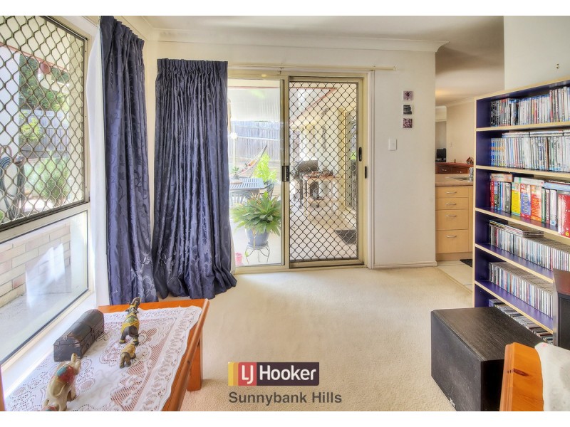 4 Cricket Street, Coopers Plains QLD 4108