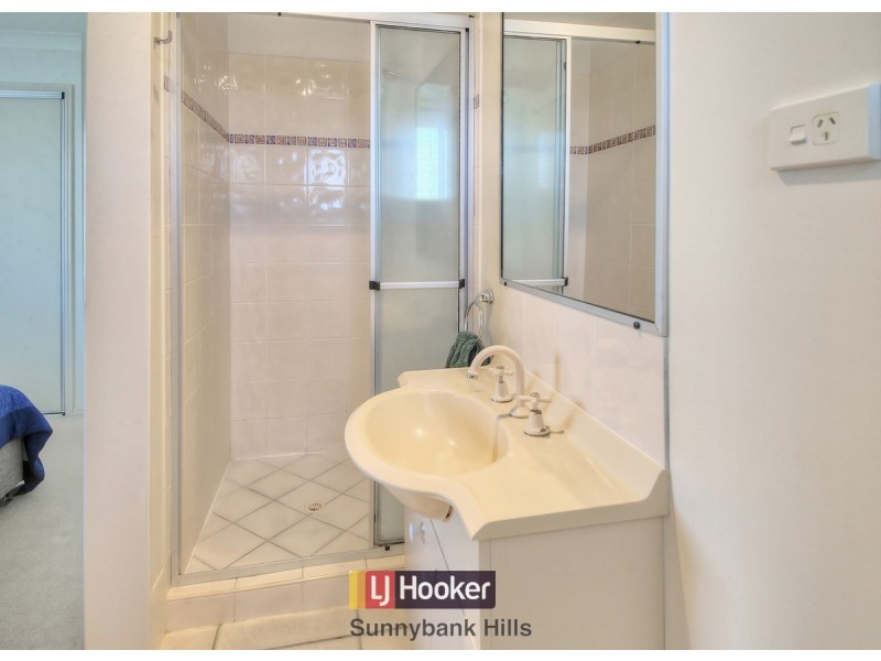 4 Cricket Street, Coopers Plains QLD 4108