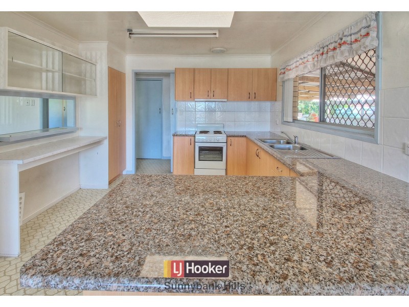 43 Pinelands Road, Sunnybank Hills QLD 4109