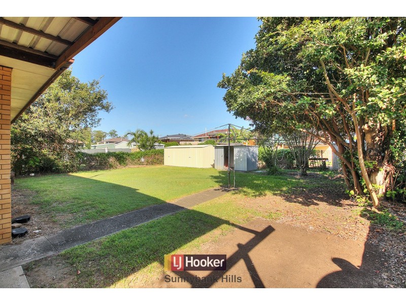 43 Pinelands Road, Sunnybank Hills QLD 4109