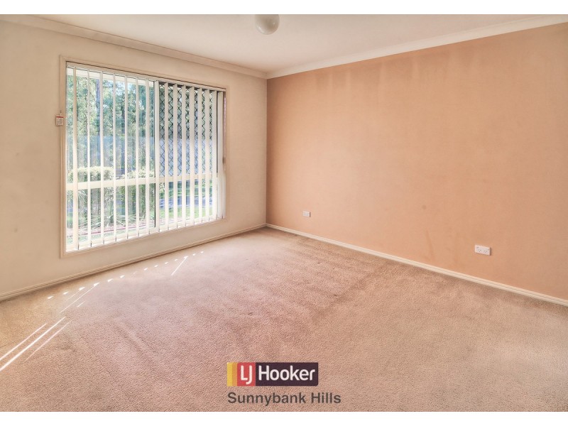 62 Watarrka Drive, Parkinson QLD 4115