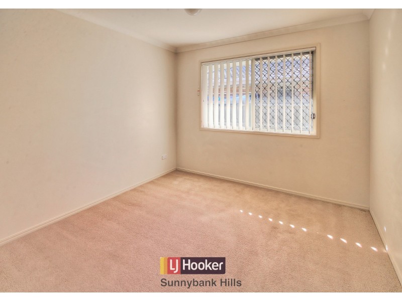 62 Watarrka Drive, Parkinson QLD 4115