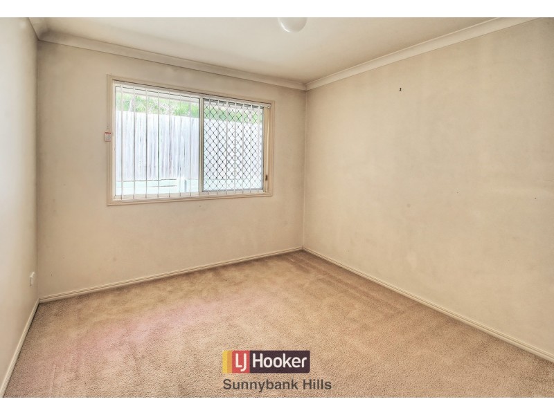 62 Watarrka Drive, Parkinson QLD 4115