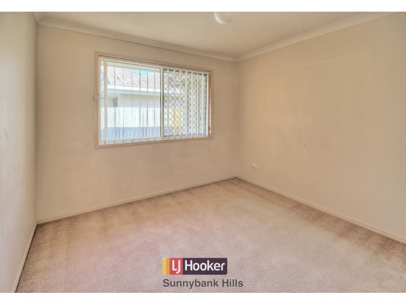 62 Watarrka Drive, Parkinson QLD 4115
