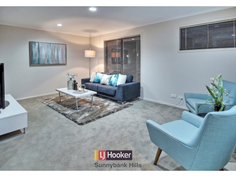 9 Trevi Close, Eight Mile Plains QLD 4113