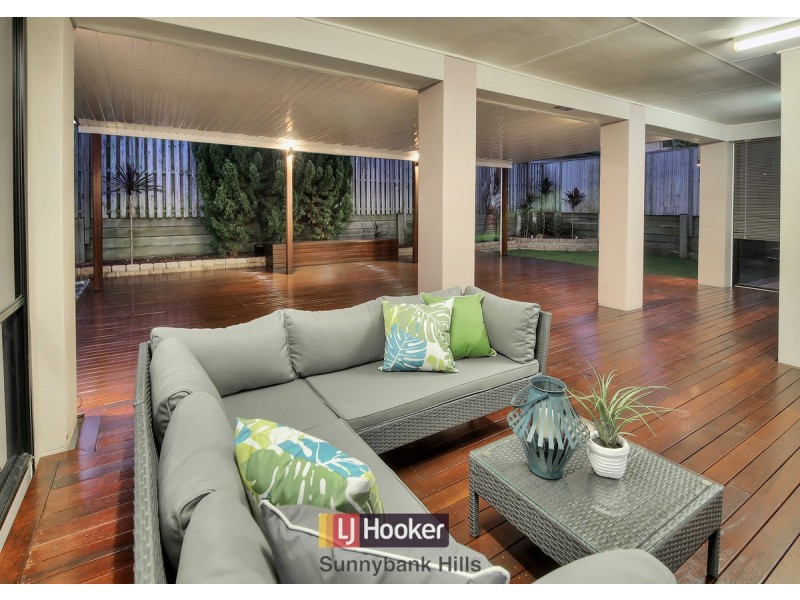 9 Trevi Close, Eight Mile Plains QLD 4113