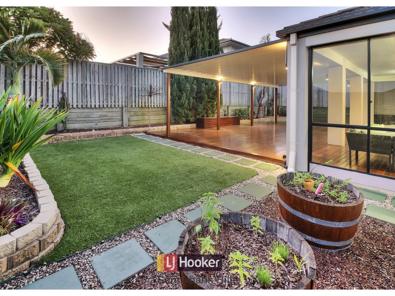 9 Trevi Close, Eight Mile Plains QLD 4113