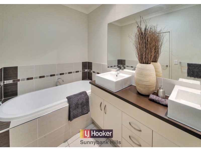 1 Bella Vista Boulevard, Underwood QLD 4119