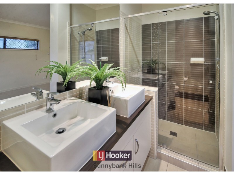 1 Bella Vista Boulevard, Underwood QLD 4119