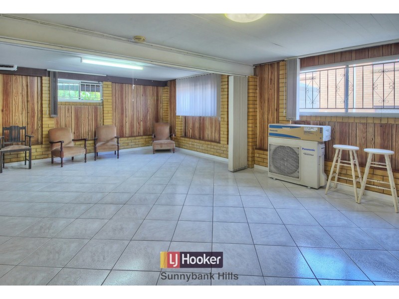 18 Holder Street, Wishart QLD 4122