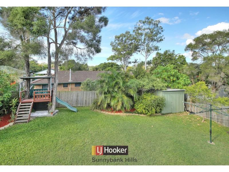 18 Holder Street, Wishart QLD 4122