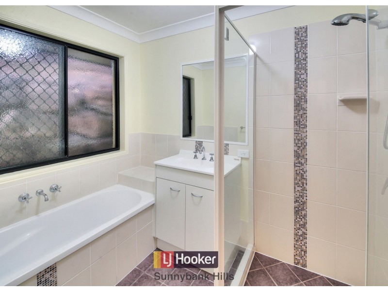 17 Hastings Close, Calamvale QLD 4116