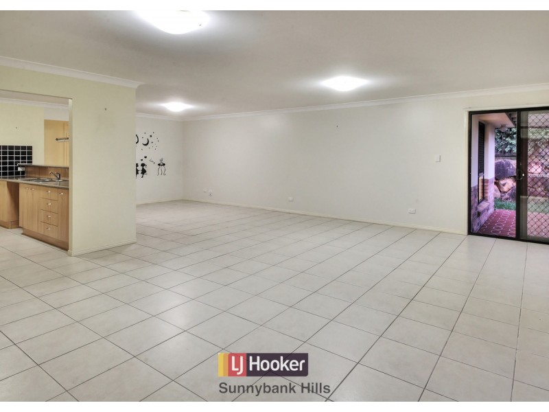17 Hastings Close, Calamvale QLD 4116
