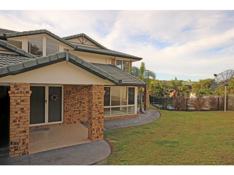 22 Hatherton Crescent, Carindale QLD 4152
