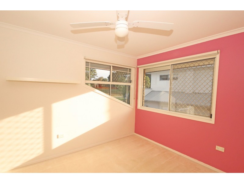 22 Hatherton Crescent, Carindale QLD 4152