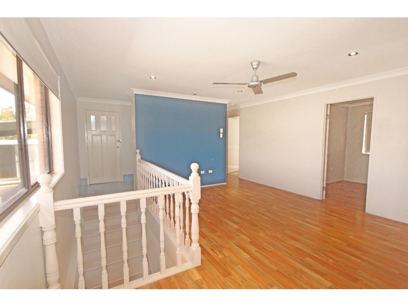 2 Boorala Crescent, Eight Mile Plains QLD 4113