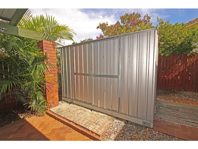 2 Boorala Crescent, Eight Mile Plains QLD 4113