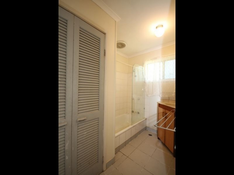 19 Moore Street, Logan Central QLD 4114