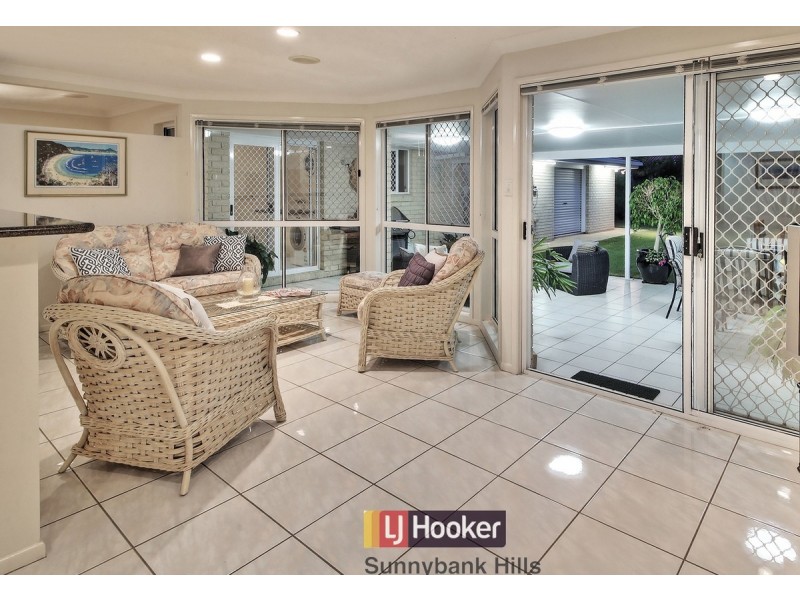 16 Radiata Street, Sunnybank Hills QLD 4109